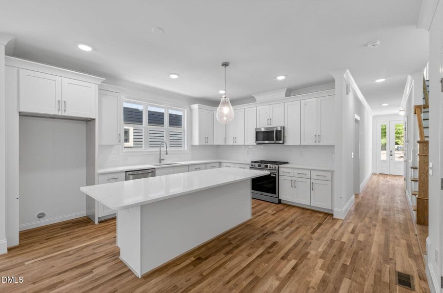 12-web-or-mls-516 Heather Drive - 12