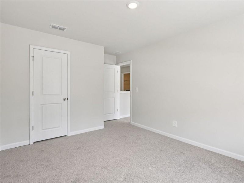 Spacious, unfurnished interior of a new home in Preserve at Mountain Creek, Pendergrass (Image 15).