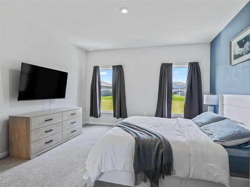 Furnished interior view inside a new home in , Sumterville (Image 29).