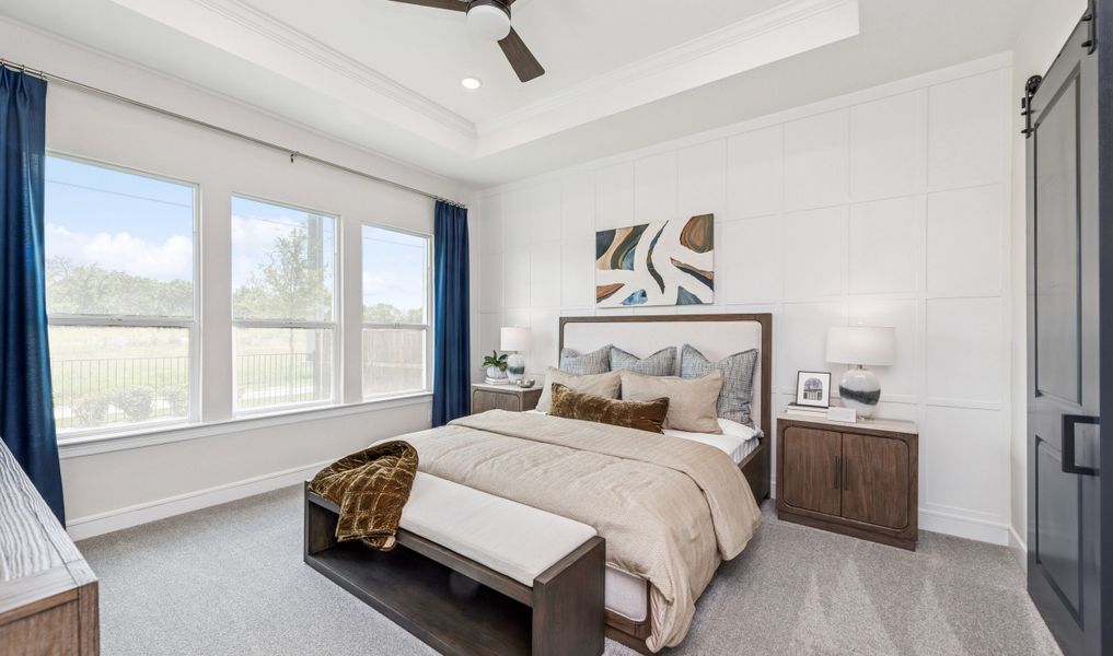 Primary suite with ceiling treatment