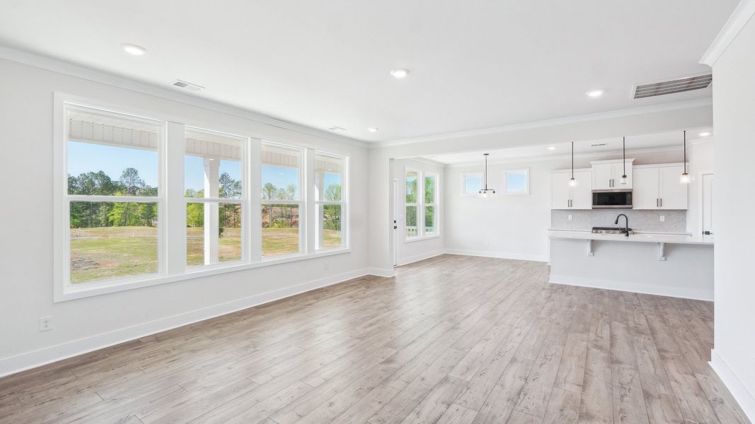 Representative unfurnished interior of a home built from the Sycamore by D.R. Horton in Westport, York (Image 17).