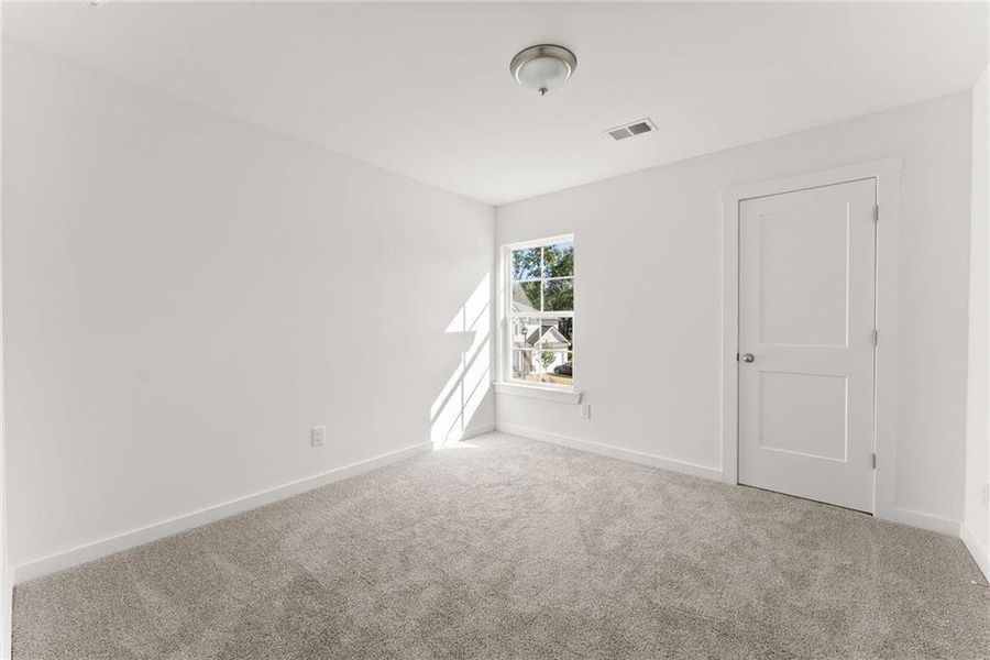 Spacious, unfurnished interior of a new home in Ellington Farms, Statham (Image 21).