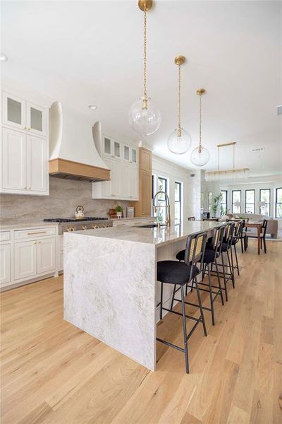 Furnished interior view inside a new home in , Dallas (Image 33). Furnished interior view inside a new home in , Dallas (Image 33).