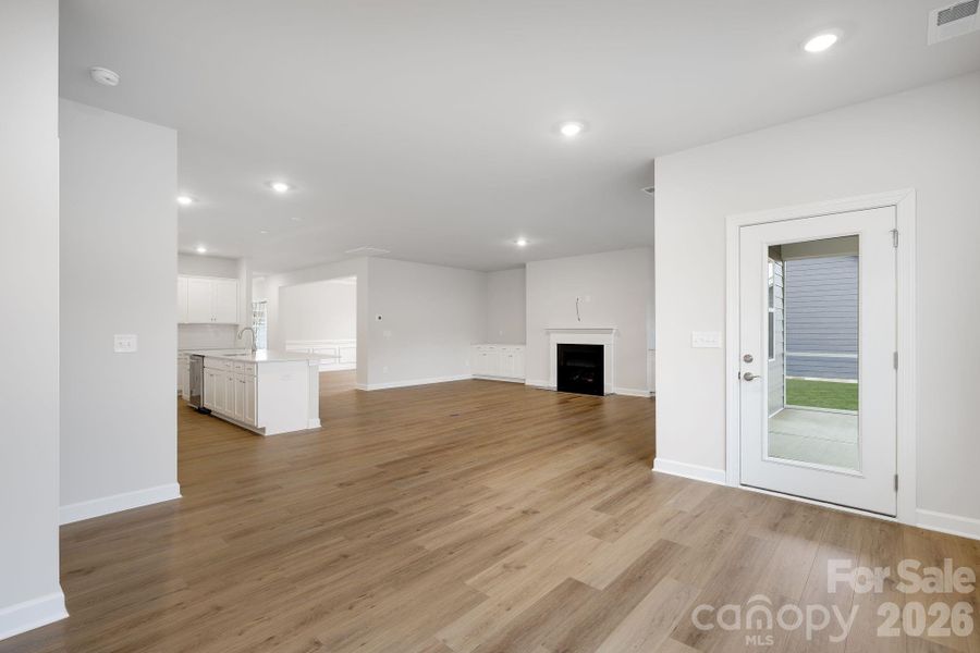 Spacious, unfurnished interior of a new home in Roselyn, Lancaster (Image 23). Spacious, unfurnished interior of a new home in Roselyn, Lancaster (Image 23).