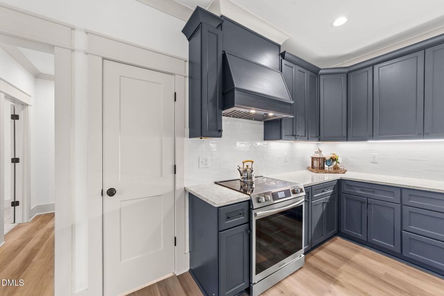 33-web-or-mls-VB4A6440