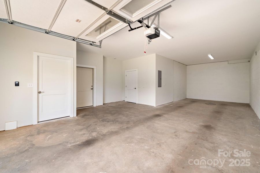 Extra storage through the middle door or potential to add more living space. Extra storage through the middle door or potential to add more living space.