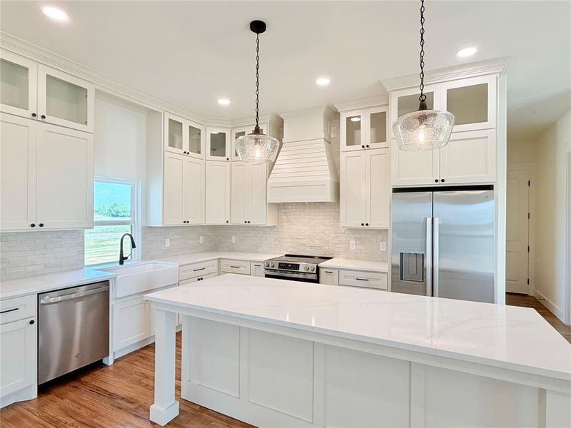 Furnished interior view inside a new home in , Weatherford (Image 8).
