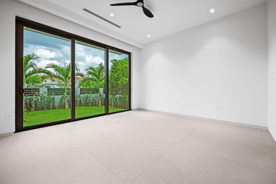 19-web-or-mls-607-ne-17th-ave