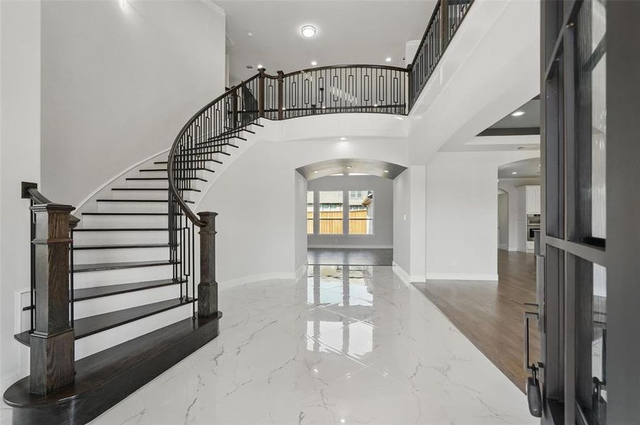 Spacious, unfurnished interior of a new home in , Wylie (Image 23).