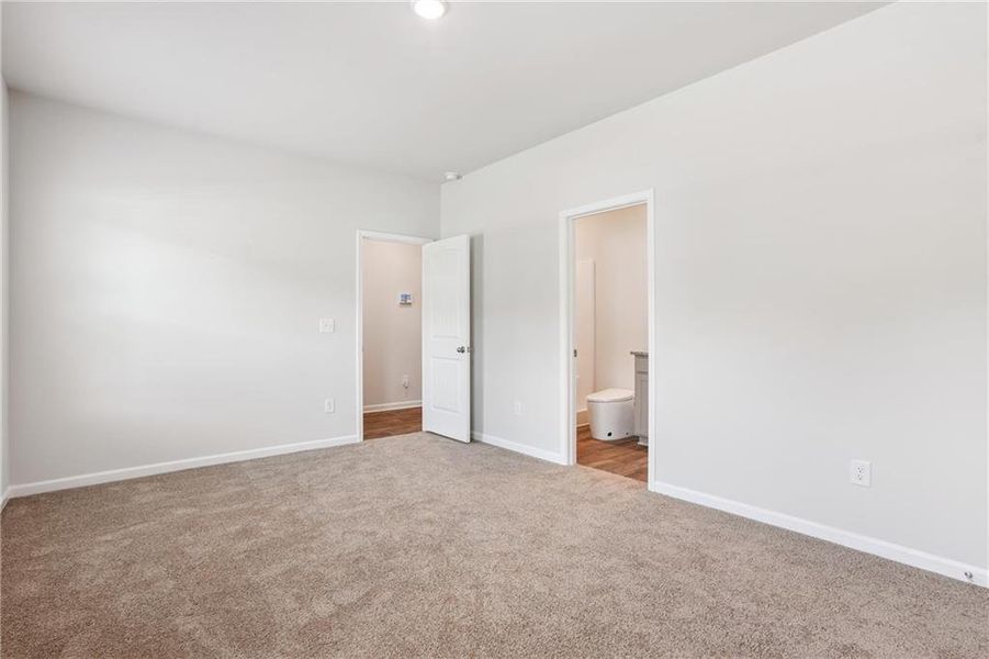 Spacious, unfurnished interior of a new home in Conner Springs, Social Circle (Image 21).