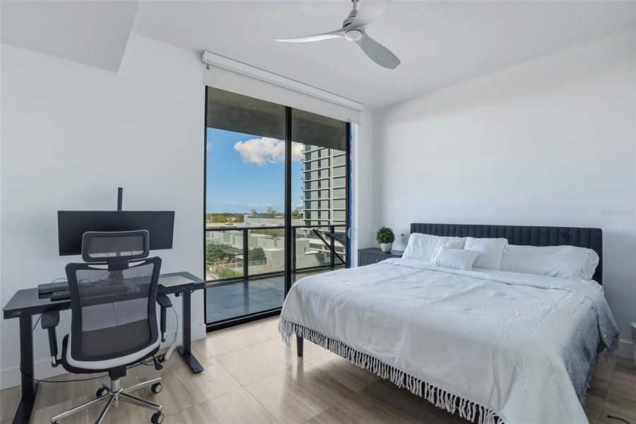 Furnished interior view inside a new home in , Tampa (Image 52).