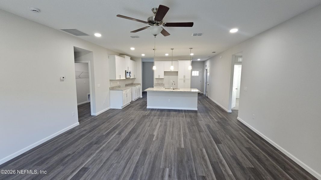 Spacious, unfurnished interior of a new home in , Jacksonville (Image 45).