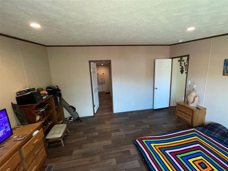Furnished interior view inside a new home in , Stephenville (Image 13).