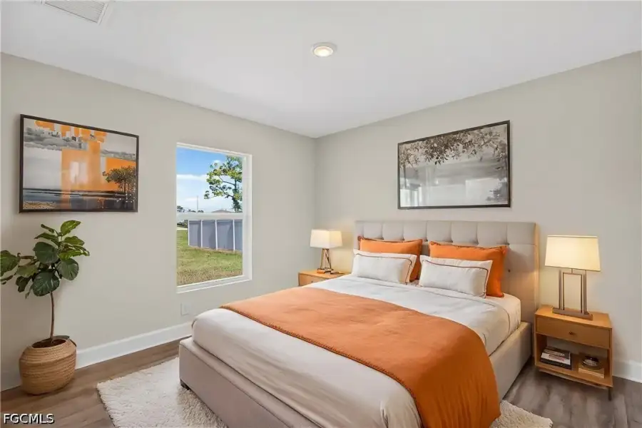 Furnished interior view inside a new home in Cape Coral, Cape Coral (Image 7).