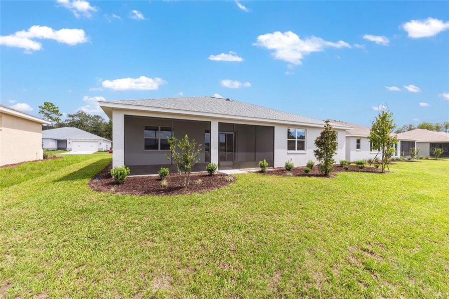 Exterior details and patio area of a home in , Ocala (Image 20).
