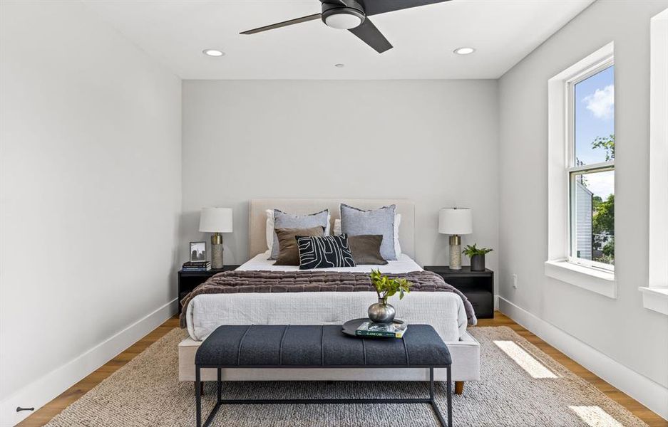 Furnished interior view inside a new home in , Dallas (Image 4).