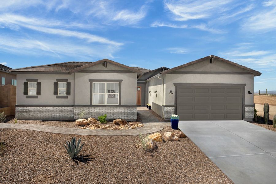 Mint Model Front - Day