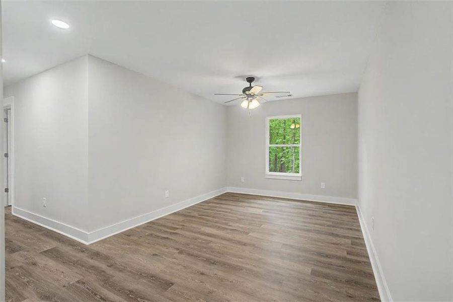 Spacious, unfurnished interior of a new home in , Emerson (Image 34).