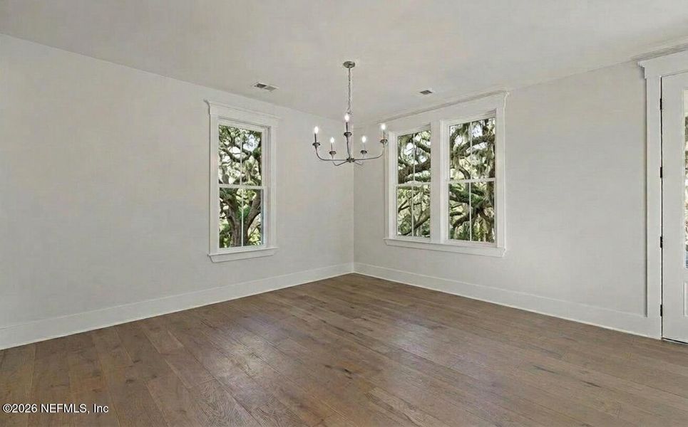 Spacious, unfurnished interior of a new home in , St. Augustine (Image 8).