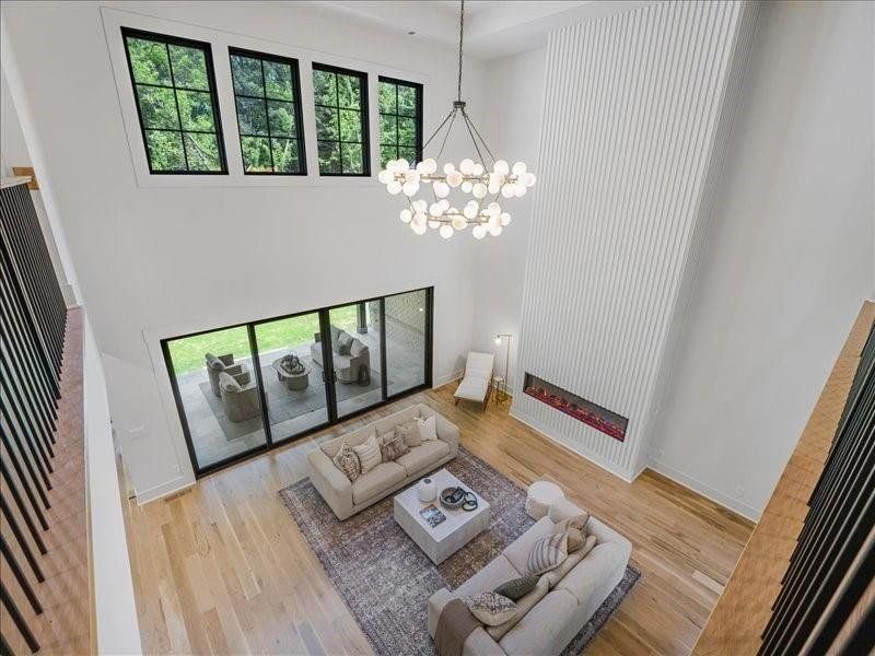 Furnished interior view inside a new home in , Alpharetta (Image 19).