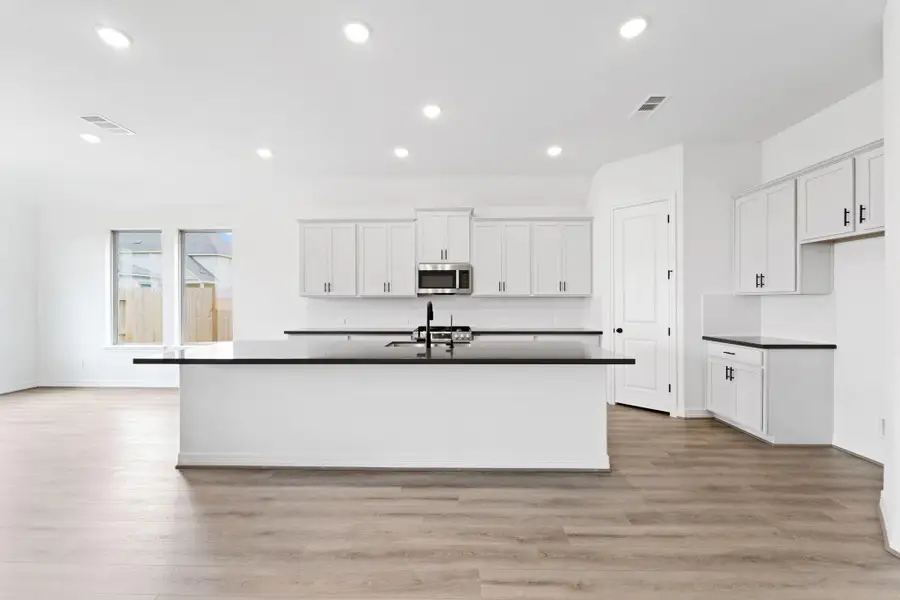 Note: Sample product photo. Actual exterior and interior selections may vary by homesite. Photo may be virtually staged