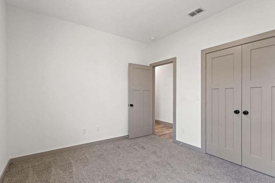 Spacious, unfurnished interior of a new home in , Lindale (Image 18). Spacious, unfurnished interior of a new home in , Lindale (Image 18).