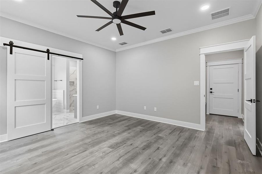 Spacious, unfurnished interior of a new home in , Lindale (Image 30). Spacious, unfurnished interior of a new home in , Lindale (Image 30).