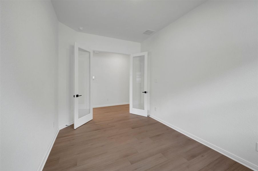 Spacious, unfurnished interior of a new home in Jubilee - Reserve Collection, Hockley (Image 31).