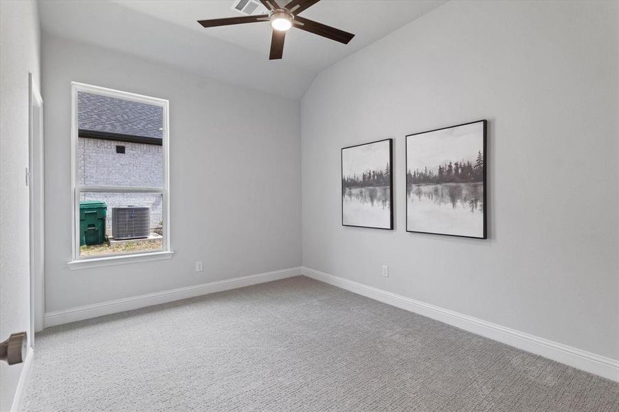 Spacious, unfurnished interior of a new home in University Park at Northpointe, Denton (Image 24).