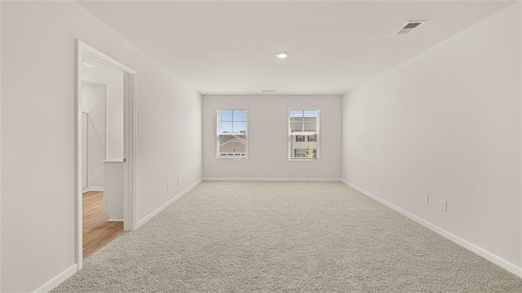 Spacious, unfurnished interior of a new home in , Winder (Image 19).