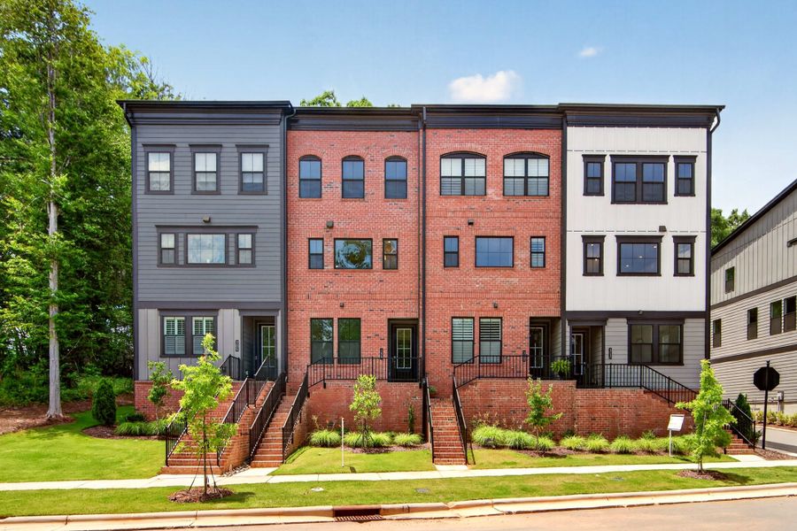 Condo located in Waxhaw, NC showcasing its design and architecture (Image 3). Condo located in Waxhaw, NC showcasing its design and architecture (Image 3).