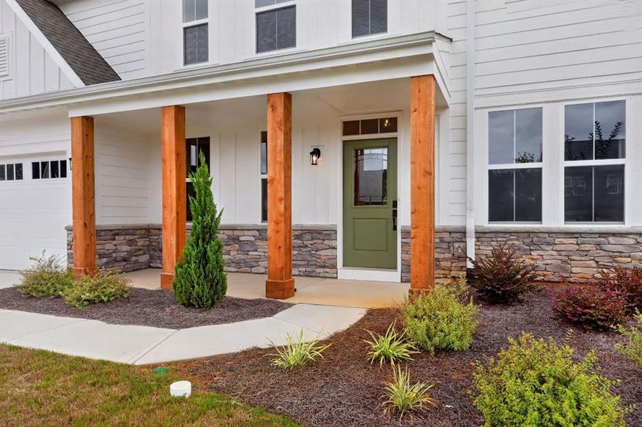 Exterior details and patio area of a home in Pickens Bluff, Hiram (Image 32).