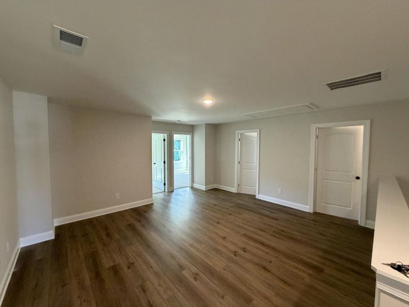 Spacious, unfurnished interior of a new home in Villas at Dawsonville Townhomes, Dawsonville (Image 7).