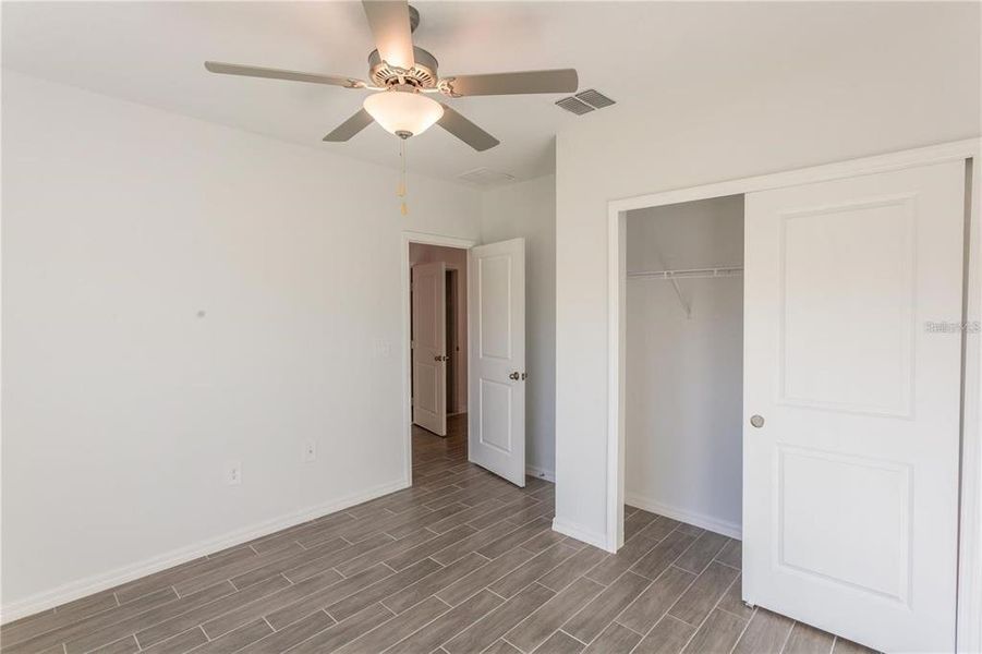 Spacious, unfurnished interior of a new home in , Punta Gorda (Image 20).