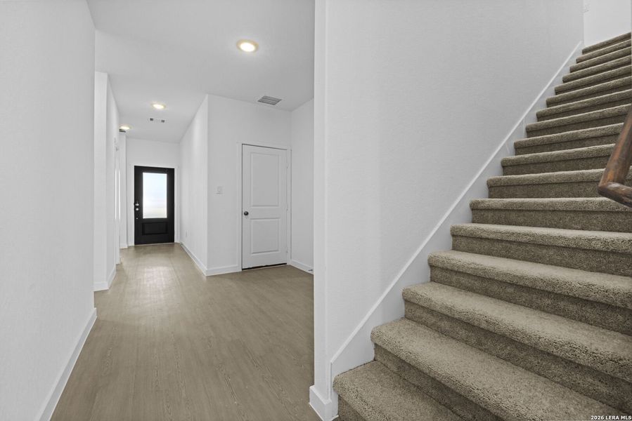Spacious, unfurnished interior of a new home in Voss Farms, New Braunfels (Image 20). Spacious, unfurnished interior of a new home in Voss Farms, New Braunfels (Image 20).