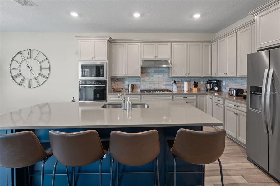 Furnished interior view inside a new home in , Montverde (Image 15).