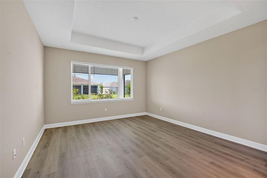Spacious, unfurnished interior of a new home in , Ocala (Image 24).