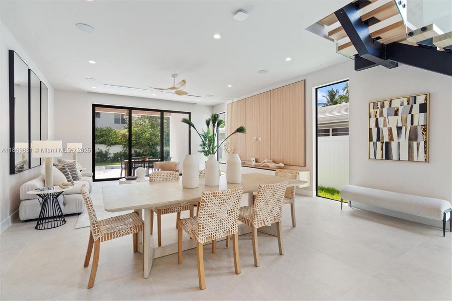 Furnished interior view inside a new home in , Fort Lauderdale (Image 14).