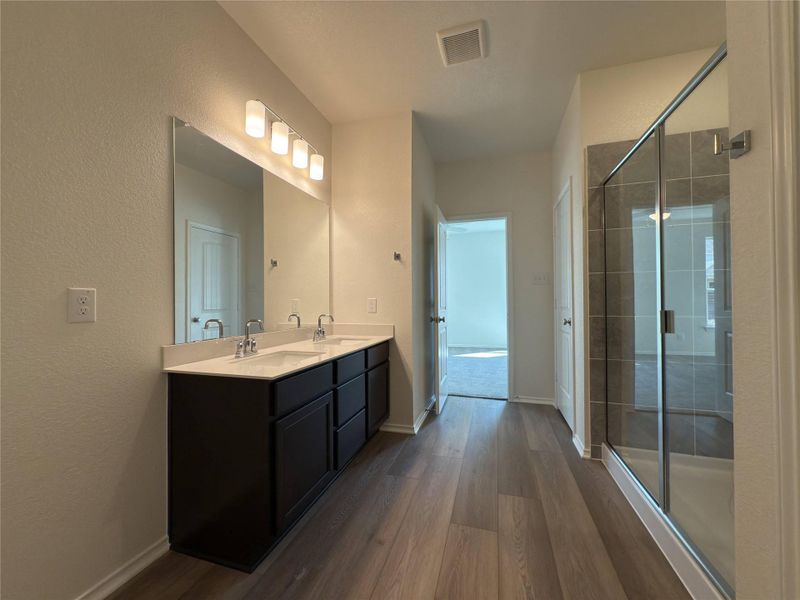 Furnished interior view inside a new home in River Bluff, Leander (Image 7). Furnished interior view inside a new home in River Bluff, Leander (Image 7).