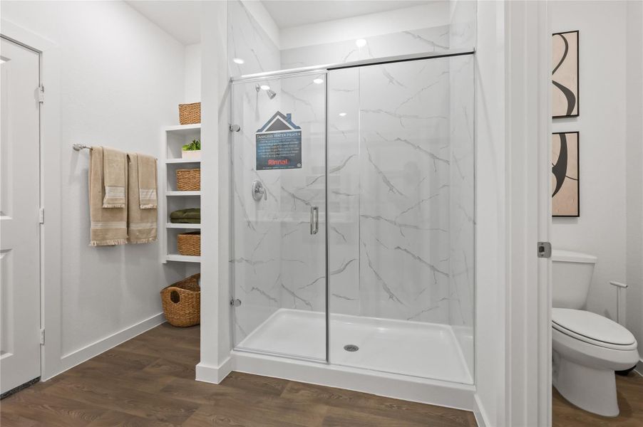 Furnished interior view inside a new home in Holly Ridge, Rosenberg (Image 38).