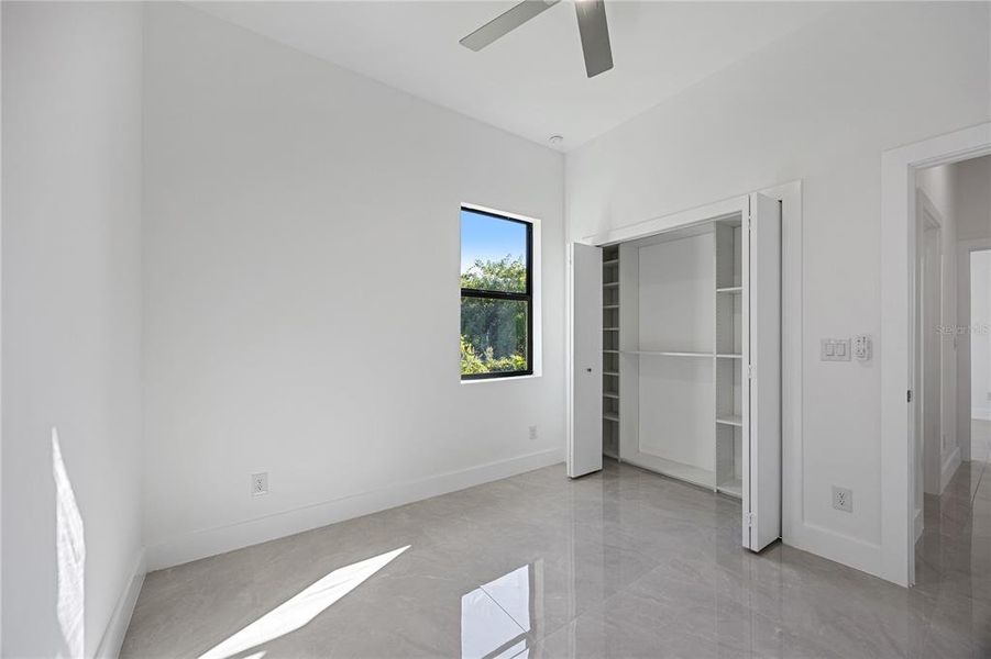 Spacious, unfurnished interior of a new home in , Rotonda West (Image 32).