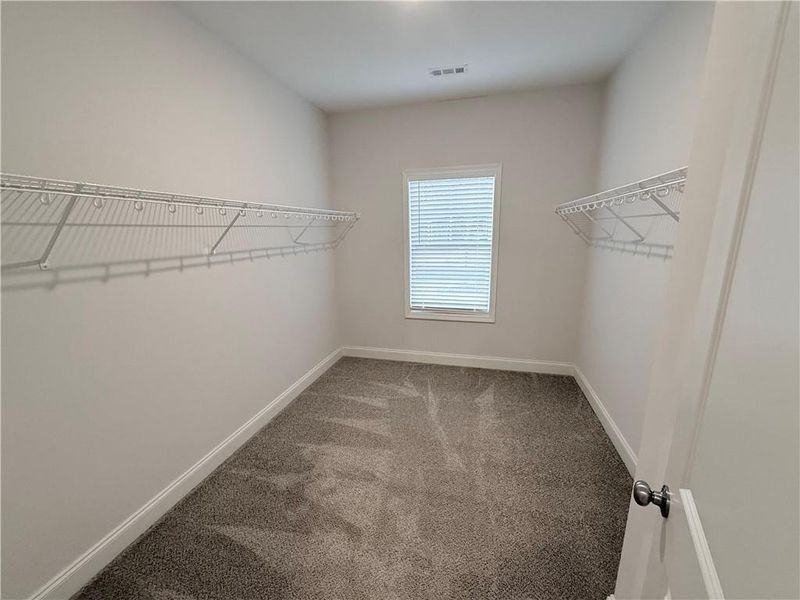 Spacious, unfurnished interior of a new home in , Dawsonville (Image 16).