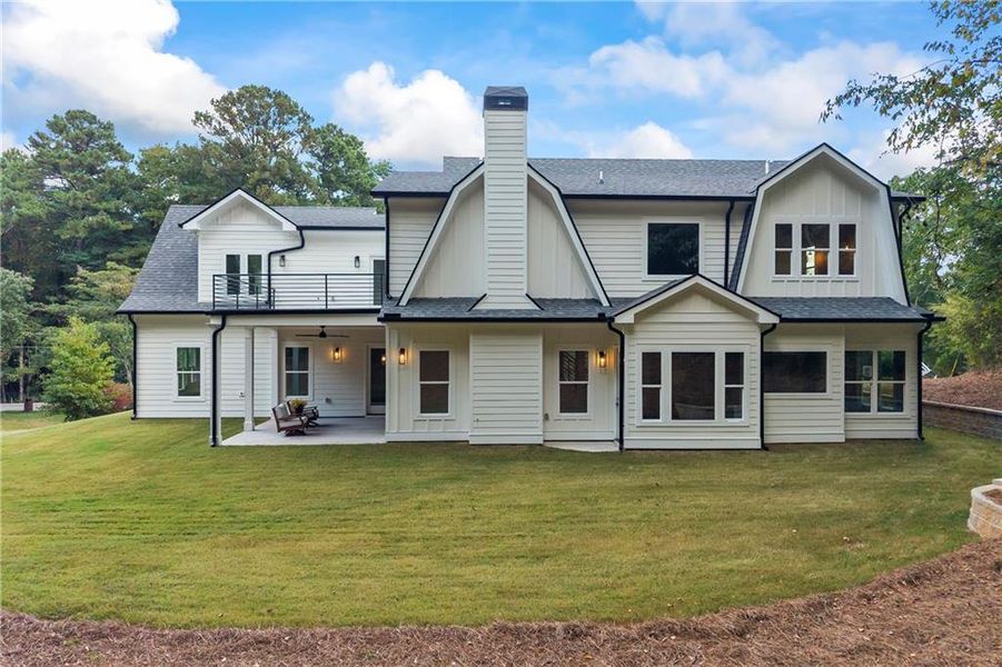 Exterior details and patio area of a home in , Lilburn (Image 40).
