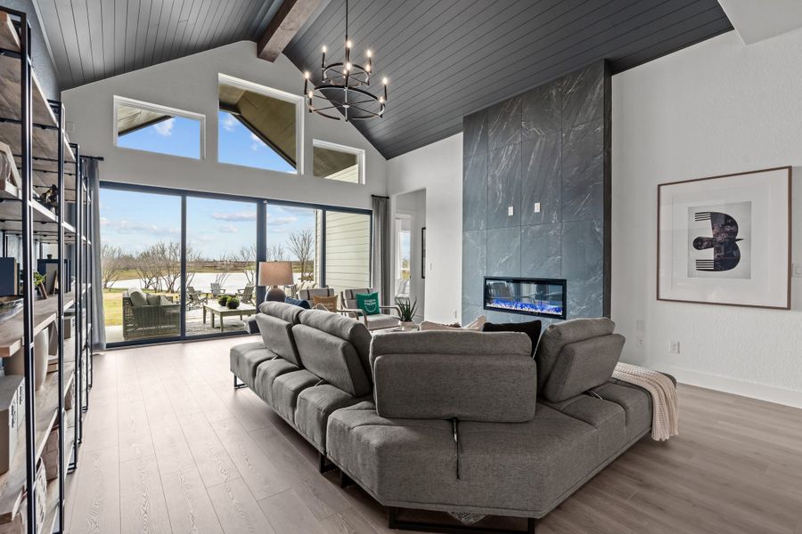 Image 139 of a home in Lariat.