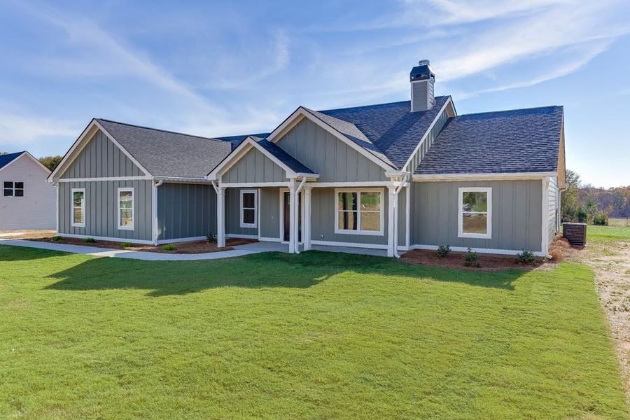 Exterior details and patio area of a home in , Hartwell (Image 21).