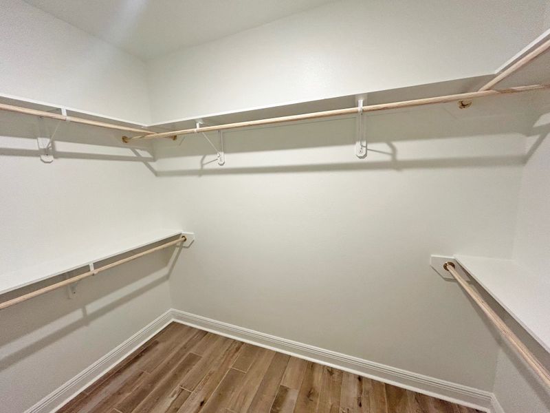 Spacious, unfurnished interior of a new home in The Bluffs at Lafayette, Freeport (Image 18).