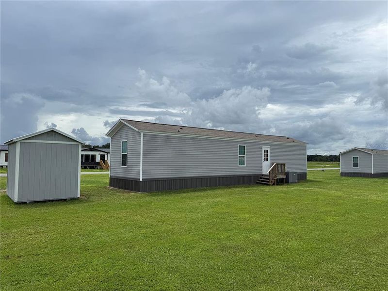 Exterior details and patio area of a home in , Lake Panasoffkee (Image 2). Exterior details and patio area of a home in , Lake Panasoffkee (Image 2).