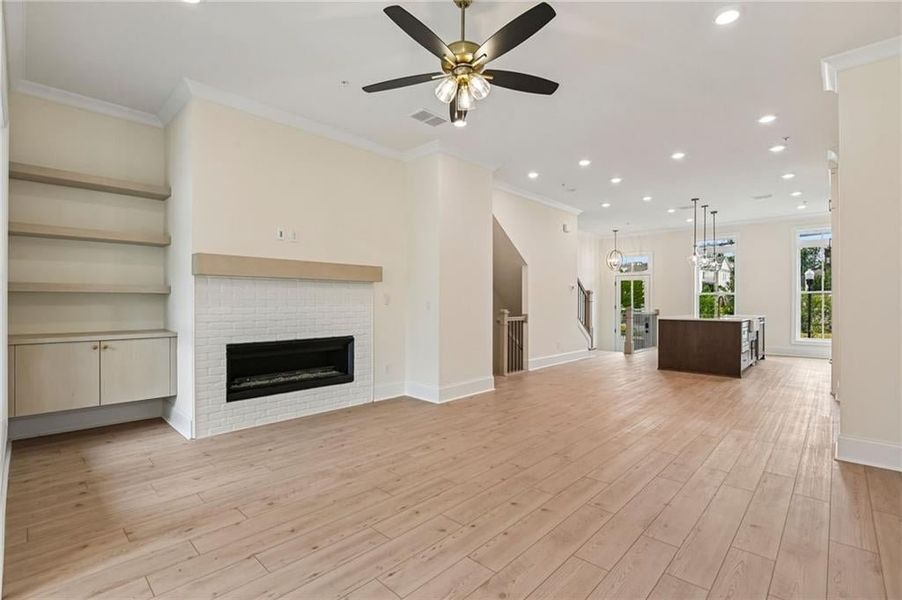 Spacious, unfurnished interior of a new home in Byers Park, Alpharetta (Image 22). Spacious, unfurnished interior of a new home in Byers Park, Alpharetta (Image 22).