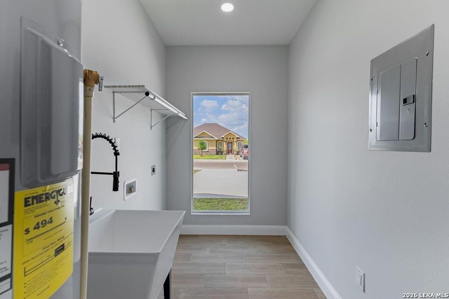Furnished interior view inside a new home in , Eagle Pass (Image 12). Furnished interior view inside a new home in , Eagle Pass (Image 12).