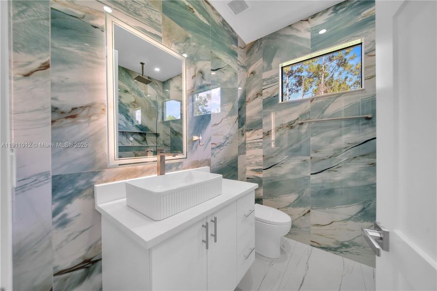 Furnished interior view inside a new home in , Lehigh Acres (Image 14). Furnished interior view inside a new home in , Lehigh Acres (Image 14).